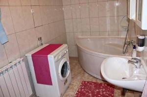 Luxury apartment for two Marija with double rooms - bathroom